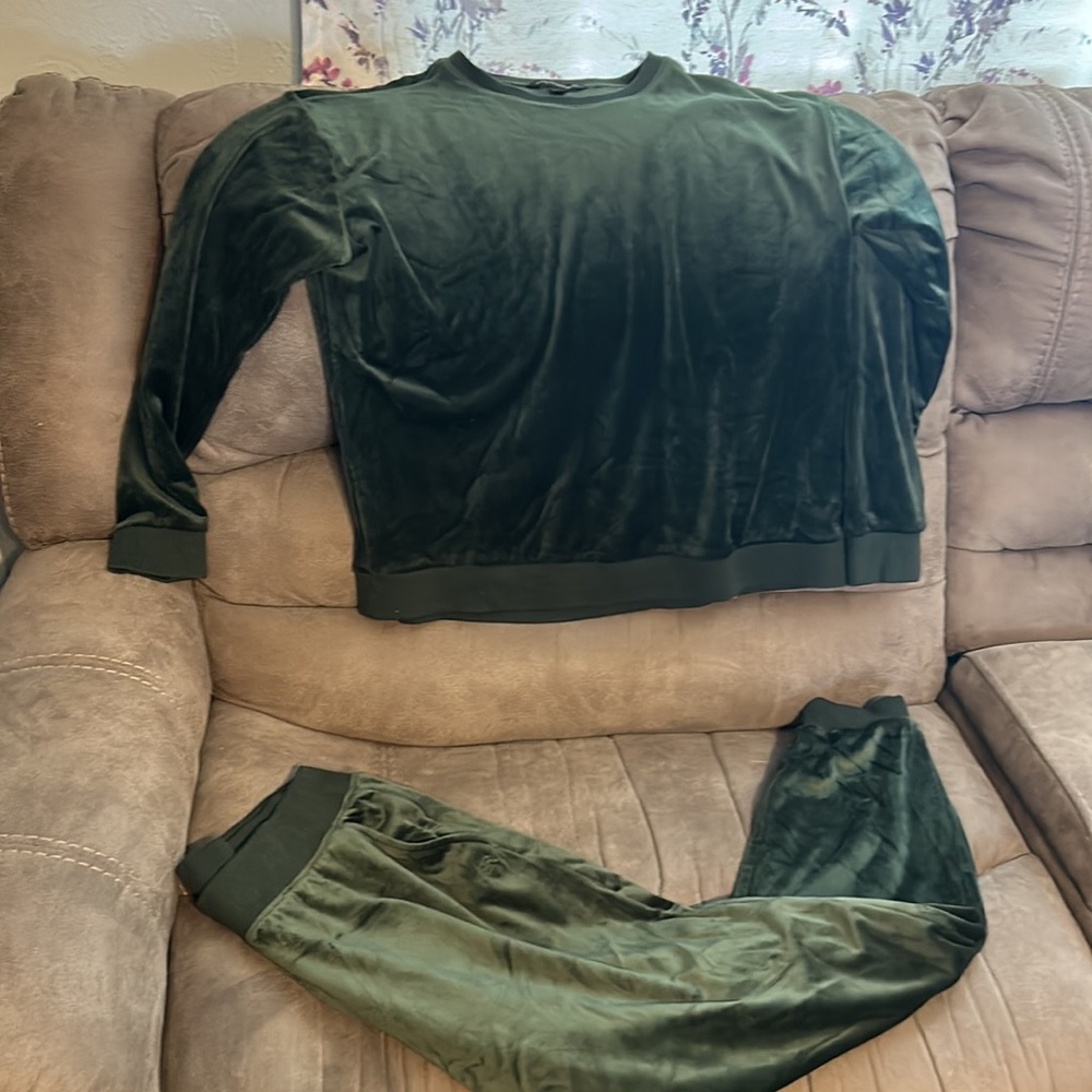 Banana Republic velvet jammies